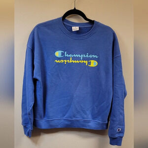 Womens Champion sweatshirt